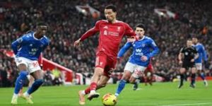 贝尼特斯面临的压力与球队未来的关键决策-开元棋牌